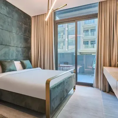 Modern Studio Elegant & Comfort