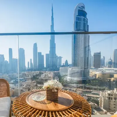 Stunning Burj Khalifa View! Steps to Dubai Mall