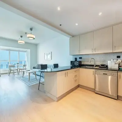 harborfront elegance dubai