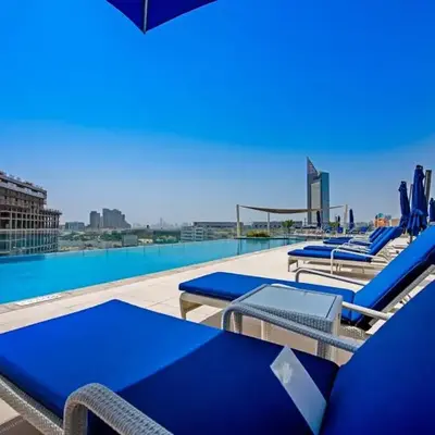 Luxury 2BHK Sea & Palm Views 20th Floor Tram line