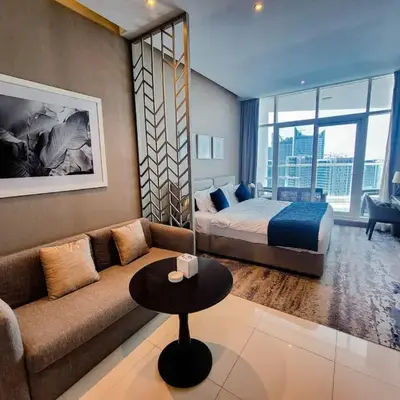 Bay Luxe Studio