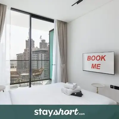 StayShort - Perfect Studio in Binghatti Azure JVC - Sleeps 2