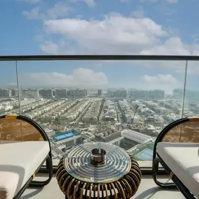 EasyGo - Stylish 2BR With City View in Sobha Creek
