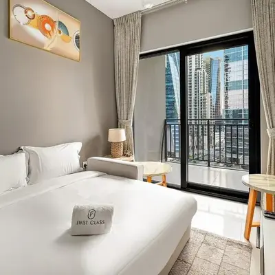 FIRST CLASS 1BR Pool View & Prime Location