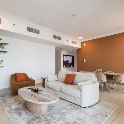 Bright 2BR with Burj