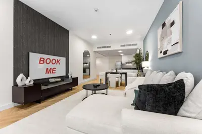Gallery image of StayShort - Dubai Marina for 2 people with a Private Balcony in Dubai