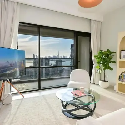 Vida Residences - Luxury & Serenity - Creek Beach