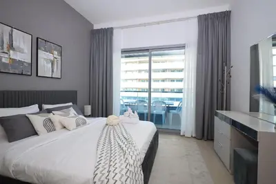 Gallery image of Plush - 1BR In Dubai Marina - 5 Mins walk to JBR Beach, Marina Walk & Metro in Dubai