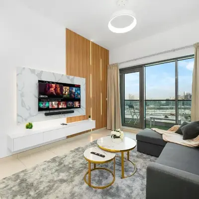 Stylish 1BR Near Burj Khalifa with Rooftop Pool