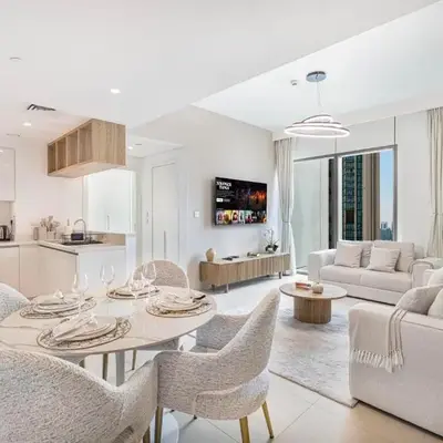 Luxurious 2 bedroom with Burj Khalifa views