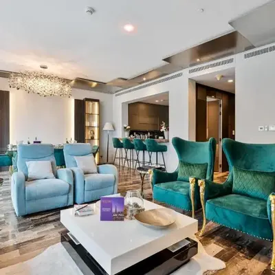 Lavish 2-Bedroom Apartment in Dubai Oasis