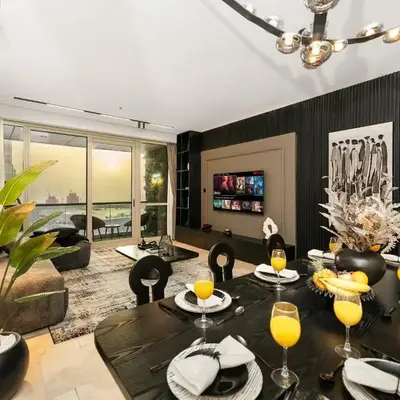 MegaLuxury Beachfront with Panoramic Ain Dubai Views in JBR