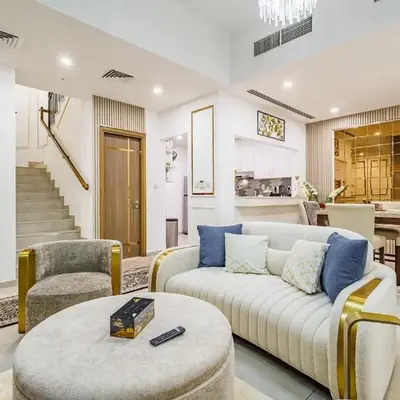 The Urban Retreat Elegant 3BR Townhouse Villanova