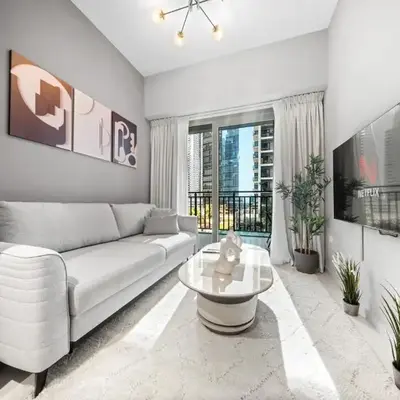 Stylish & Elegant Stay Prime Business Bay Spot