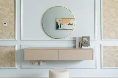 a white room with a mirror and a table at Spacious 3BR with Gym & Pool in Royal Residences in Dubai