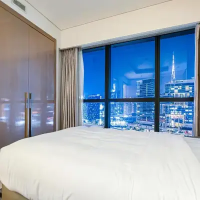 Venetian - High Floor 2BR Residence with Incredible Burj View
