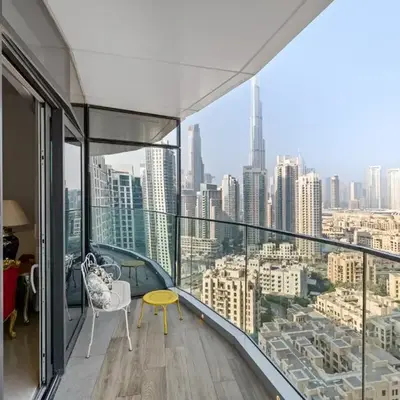 Elegant 3 BR plus Maids Infinity Pool Burj View