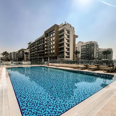 Azizi Riviera 5