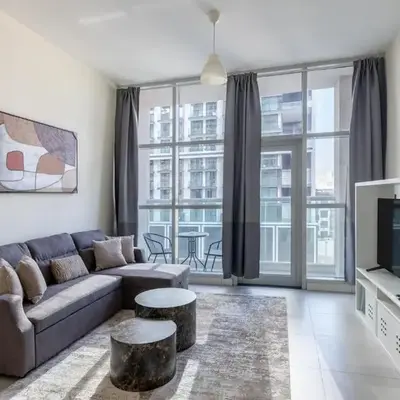 Bright & Modern 1BR La Rivera Apartments