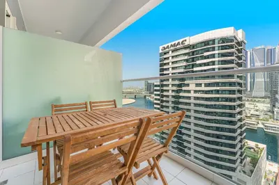 Gallery image of Canal View Balcony 10 Minutes to Dubai Mall in Dubai