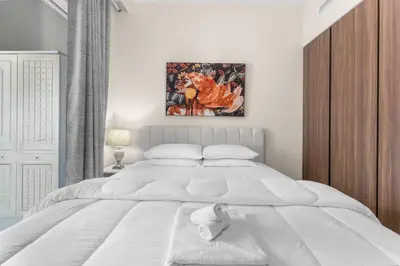 Gallery image of Canal View Balcony 10 Minutes to Dubai Mall in Dubai
