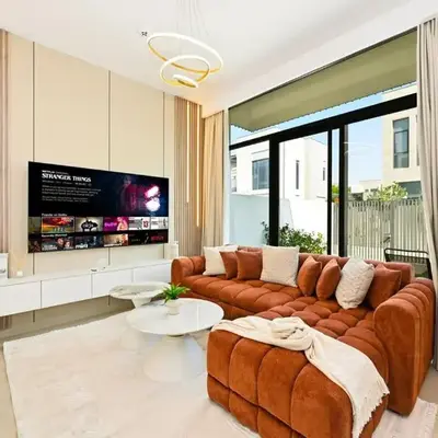 Golden Stays - Elegant 4BR I Santorini-Style I Sunsets & Comfort