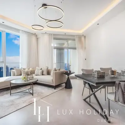 LUX The Dubai Marina View Suite 3