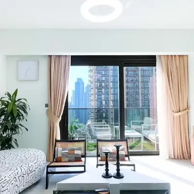 Luxury in Dubai 2 bedroom apartment with balcony