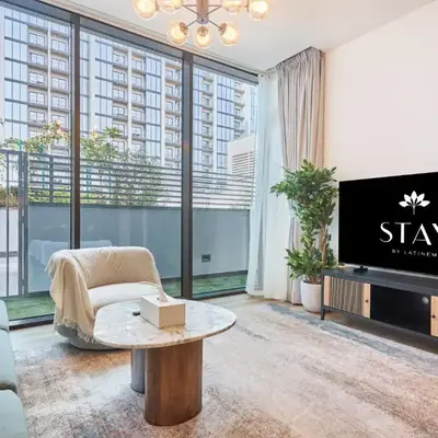 STAY BY LATINEM Luxury 1BR Holiday Home CD 0602 Near Burj Khalifa