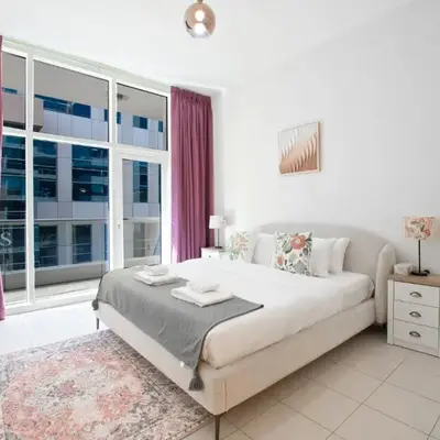 Nivis find- Bay square -1 BHK