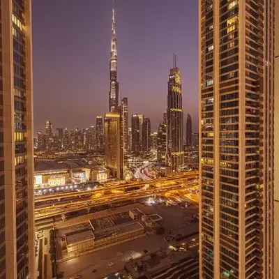Modern Downtown Apartment plus Pool plus Khalifa View