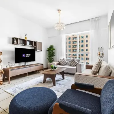 Modern 1BR in Dubai Marina with Balcony Gym & Pool