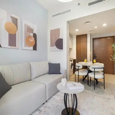 Stunning Canal View 1BR Apartment Burj Khalifa And Dubai Mall 10 Min Walk Ideal for Up to 4 Guests