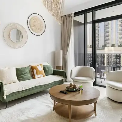 Luxurious 1BR Modern Apartment Balcony Pool