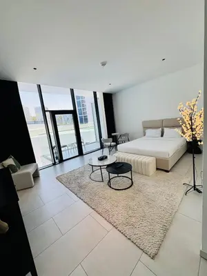Gallery image of Huge Studio Near Burj Khalifa in Dubai