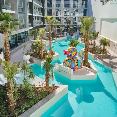 Pool View Studio Near to circle mall - Icon casa Living