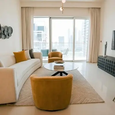 Cozy Apartment with Private Beach & Palm Views