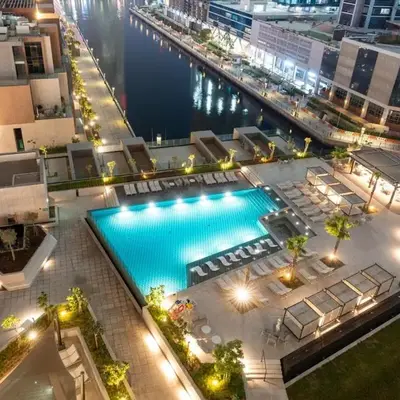 Modern 1BR Canal View Pool View