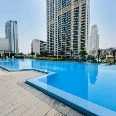 Vogue Creek Harbour Icon Bay Waterfront Living Close to Downtown