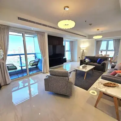 Newly Upgraded 3-BR close to Barasti Beach