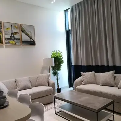 Luxury 1BR - Private Balcony Pool & Smart Home - Binghatti Phantom JVC