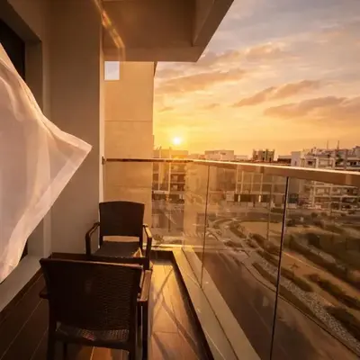 Stylish & Cozy 2BR Apartment in Liwan 2