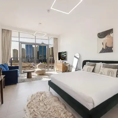 Daniels Studio at V2 Residence