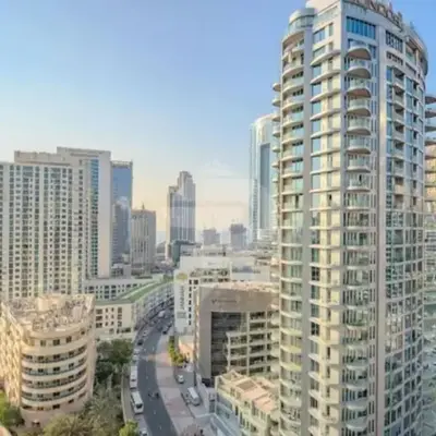 Upgraded Sea View 1BR Dubai Marina