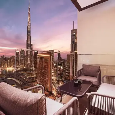 Spacious 4BR for 12 Burj View PS5 Dubai Mall