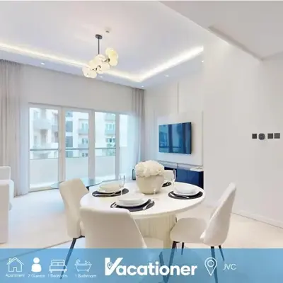 Vacationer l Modern Aesthetic 1 Bed l JVC l near Circle Mall