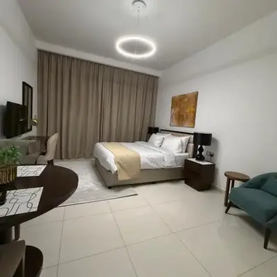 Cove Luxe Holiday Home JVC
