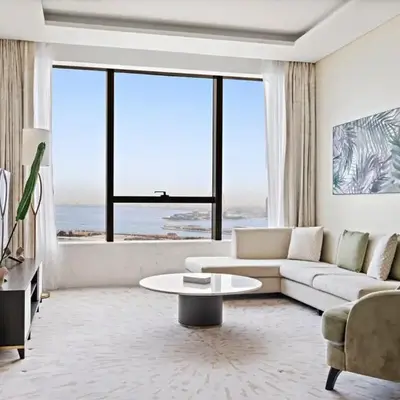 Luxury 1BR in The Palm Tower Near Nakheel Mall