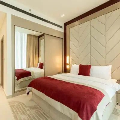 Elegant Apartment with Balcony Pool & Parking