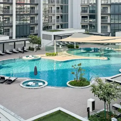 Stylish 1BR Sobha The Crest Pool & City View